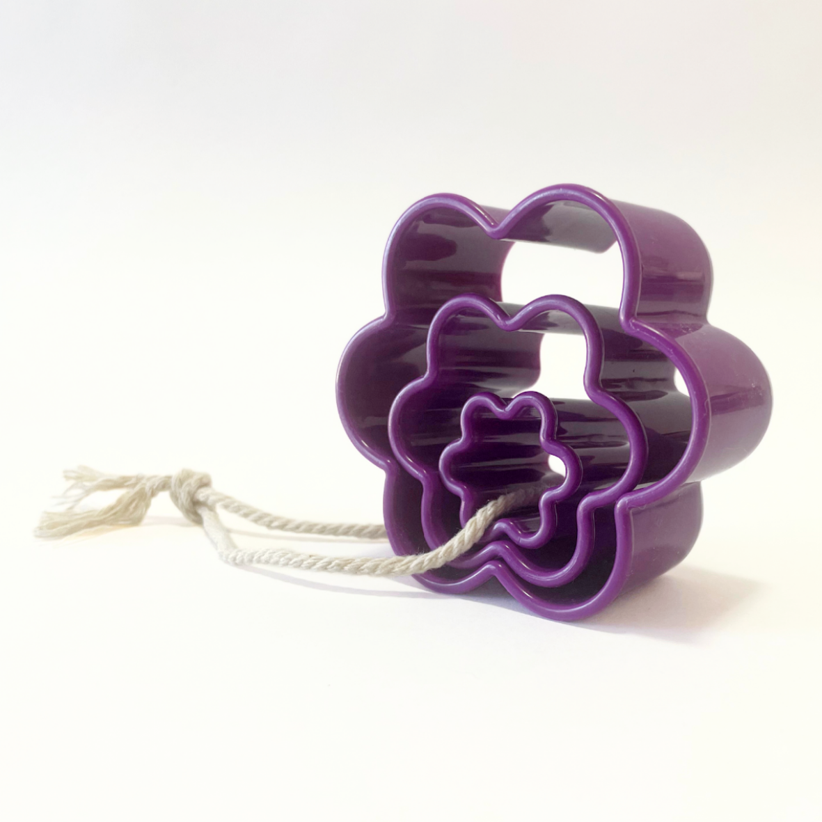 Bio Dough - Fun Trio Flower Shape Cutter