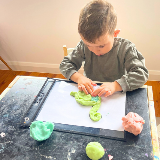 Bio DoUgh Pocket Sleeve Playdough Play to Learn Kit