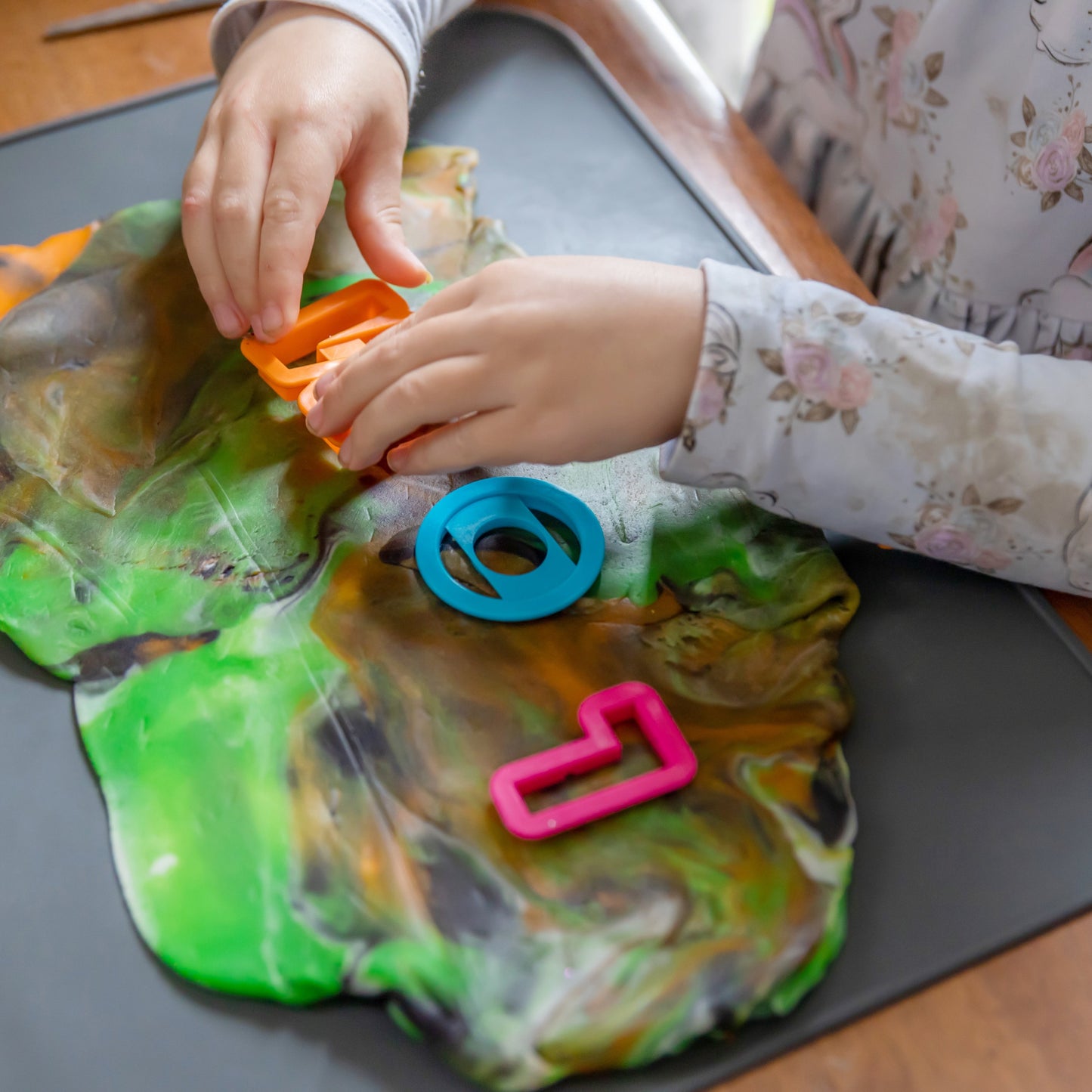 Bio Dough - Dough Fun ABC Cutters