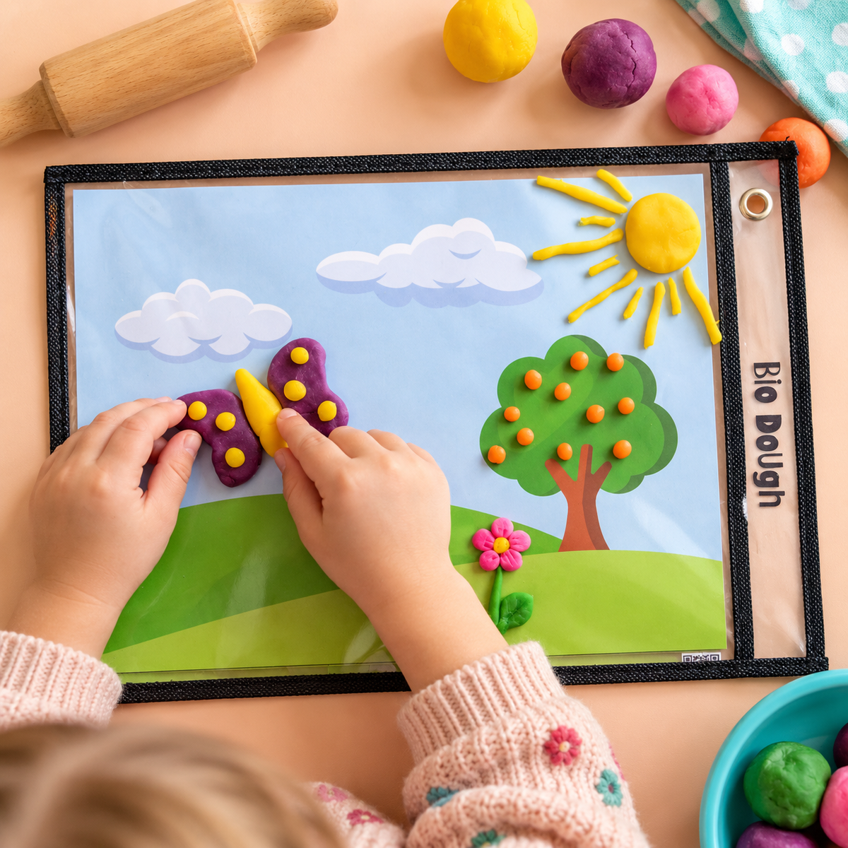 Bio DoUgh Pocket Sleeve Playdough Play to Learn Kit