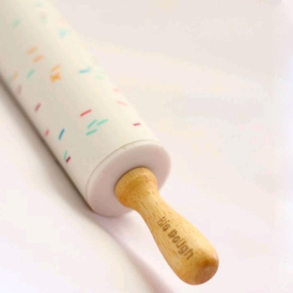 Bio DoUgh Silicone Rolling Pin & Mat Bundle